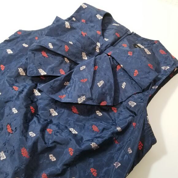 Banana Republic Embroidered Bow Ruffle Blouse - Picture 4 of 8